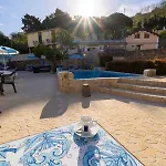 Asterias - & 4* بيتسو