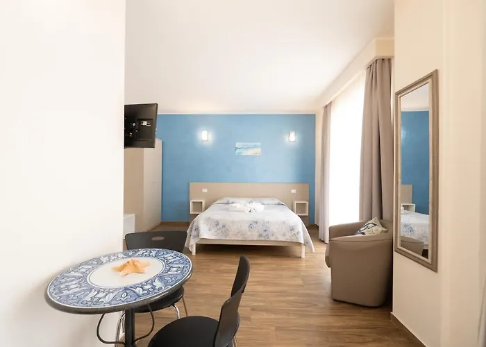 Apart-hotel Asterias - & 4*