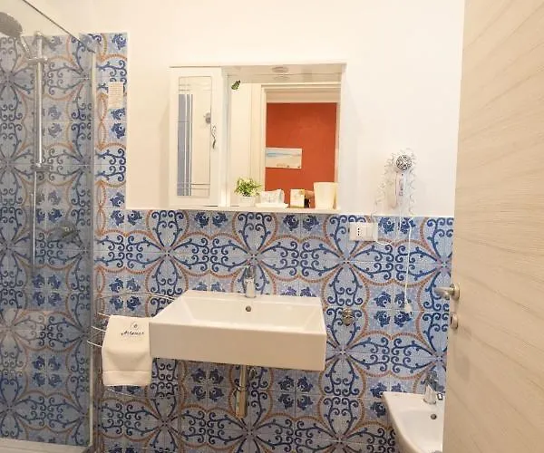 Apart-hotel Asterias - & Pizzo (Calabria)