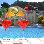Asterias - & 4* Pizzo (Calabria)