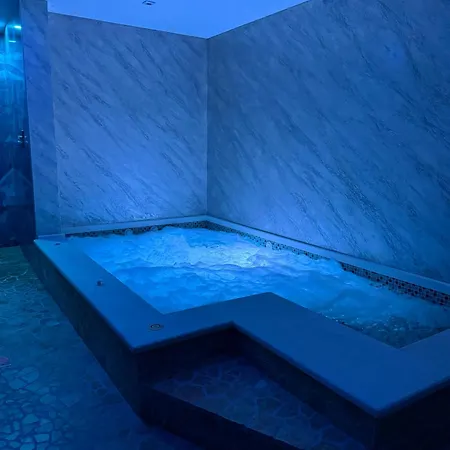 Apartmanhotel Asterias - & 4*