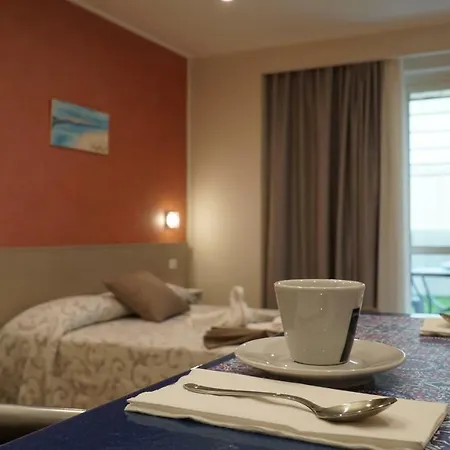 Apartmanhotel Asterias - & Pizzo