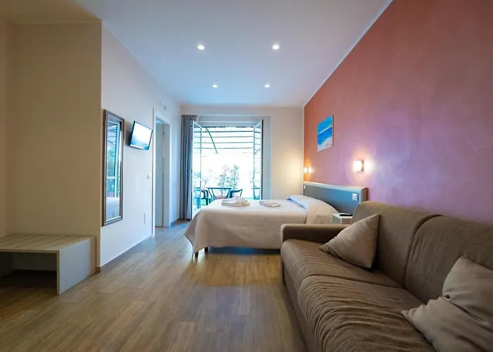 Asterias - & Pizzo (Calabria)